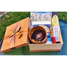 Load image into Gallery viewer, Sacral Chakra Meditation Kit/Gift Set/Gift Box - Yoga Mindfulness Reiki Chakra Healing - sevenzings
