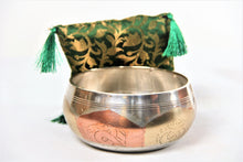 Load image into Gallery viewer, Silver Tibetan Singing Bowl Sets - sevenzings
