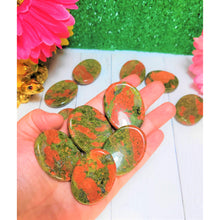Load image into Gallery viewer, Worry Stone Palm Stone Thumb Stone Unakite Reiki Energy Booster Healing Crystals Pocket Stone Calming/Self-Assurance Stone Sevenzings