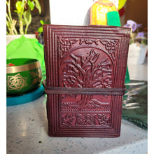 Load image into Gallery viewer, Leather Pocket Journal Diary - Tree of Life Meditation Mindfulness Journaling Handcrafted Mindfulness Yoga Reiki Everyday Pocket Diary - sevenzings
