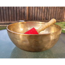 Load image into Gallery viewer, Master Meditation Box -Professional Singing Bowl Mindfulness Kit Buddha Chakra Balance Healing Sound Therapy Sound Bowl- Care Package - sevenzings