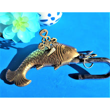 Load image into Gallery viewer, FAST SHIPPING Brass Trick Fish PadLock - Handcrafted Puzzle Padlock Antique Design Lock Home Decor - sevenzings
