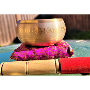 Grey Tibetan Mantra Singing Bowl with Engraved Buddha & Motifs - sevenzings