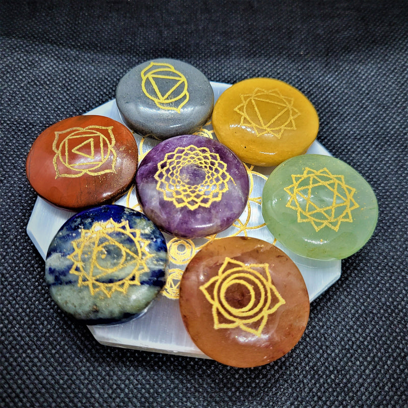 Healing Palm Stones Crystal Chakra Stones with Selenite Plate - sevenzings